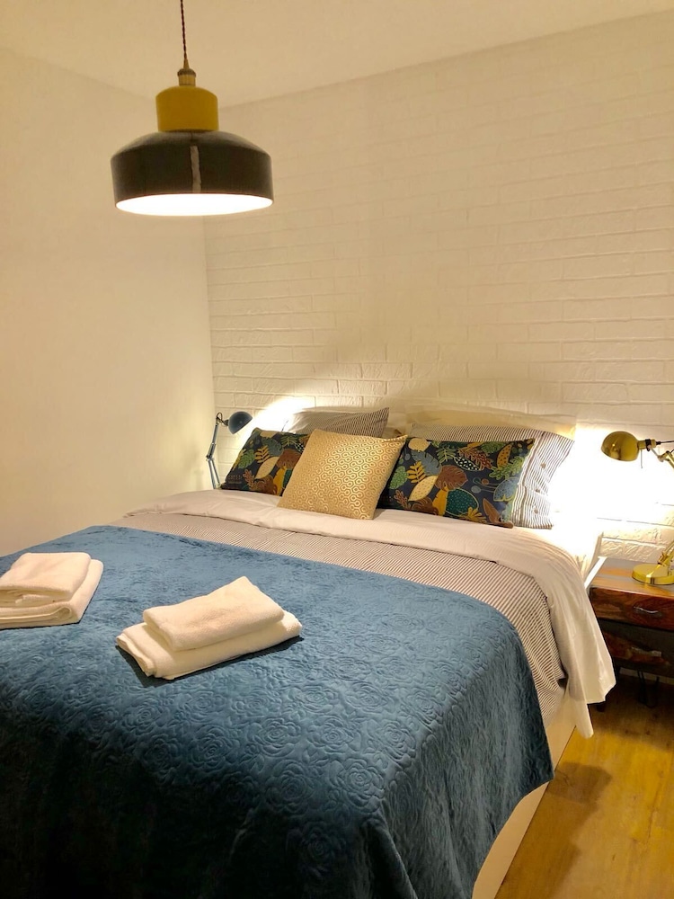 Green Street 1-Bed Perfect To Explore Lisbon