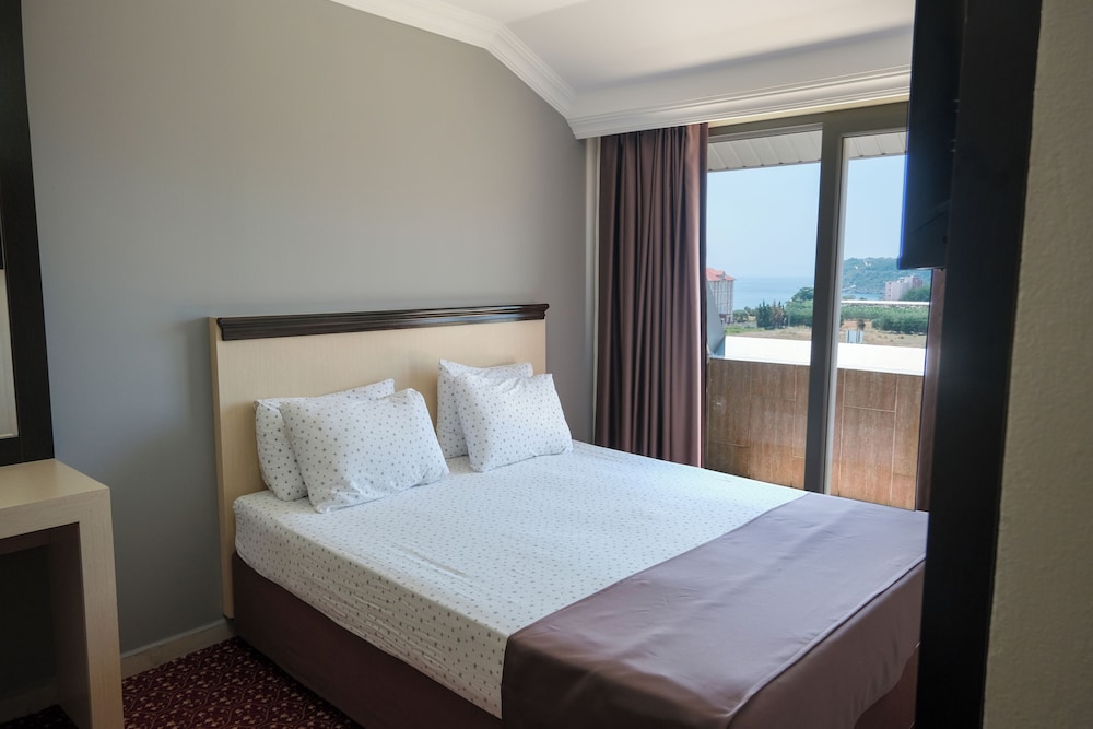 Azak Blue Otel