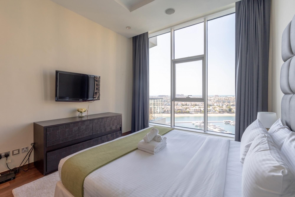 Modern Charming Sea View Apt In Palm Jumeirah
