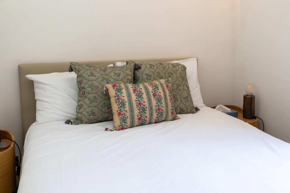 Modern & Spacious 2BD Flat - Westbourne Park