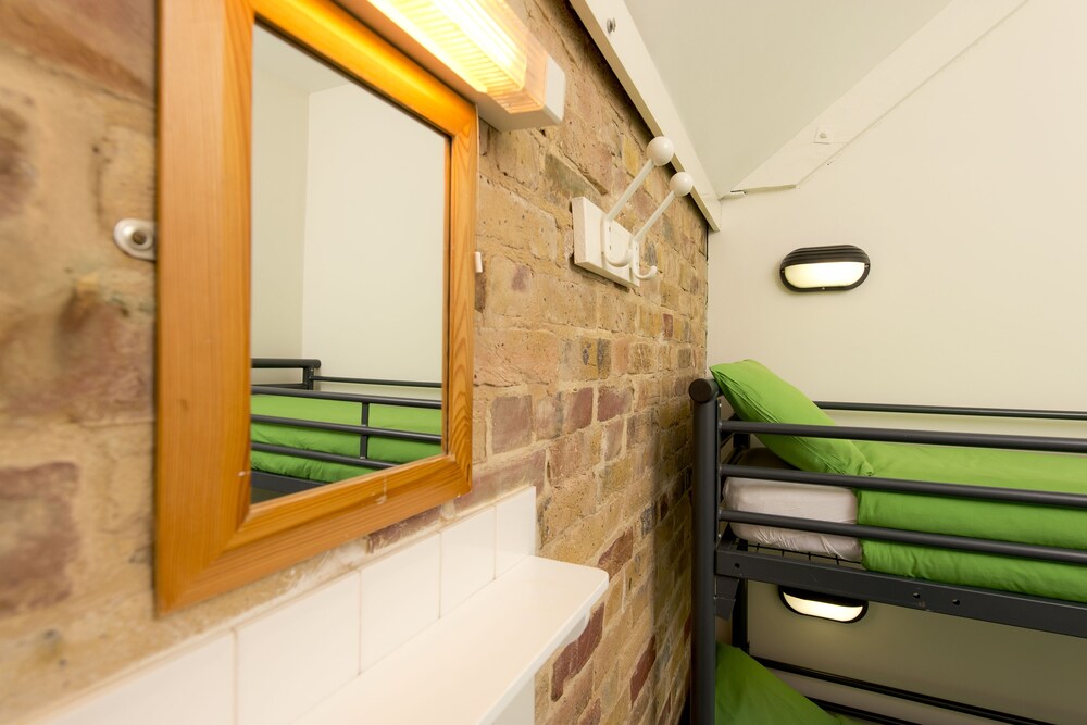 YHA Medway - Hostel