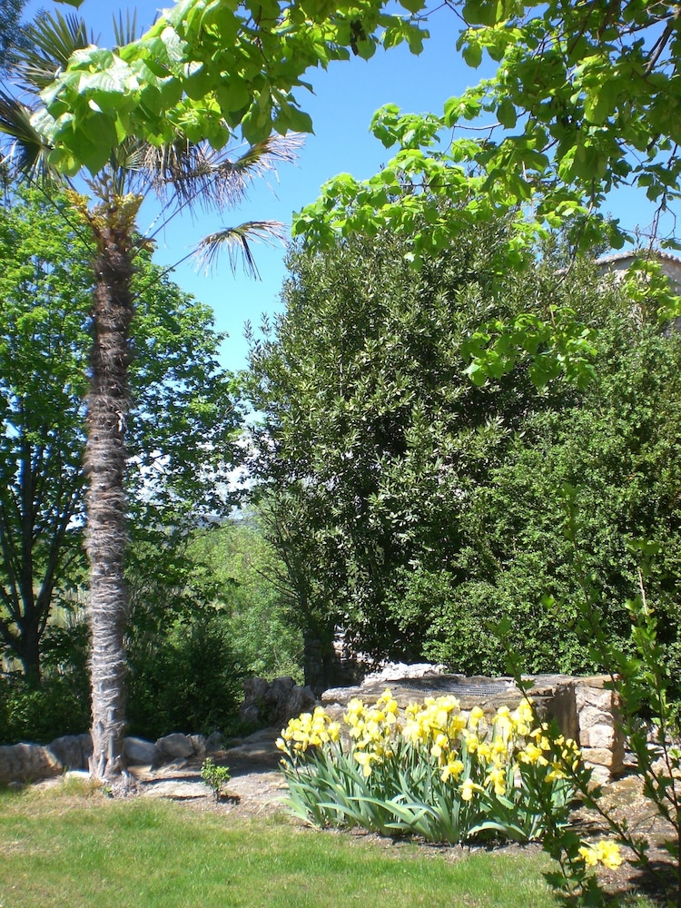Moulin De Courlas - Chambres d'hôtes