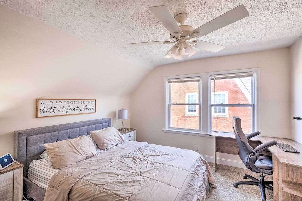 Pet-friendly Louisville Home: Near Distilleries!