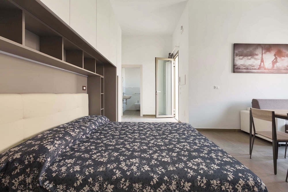 Villino Blu Suite view 3