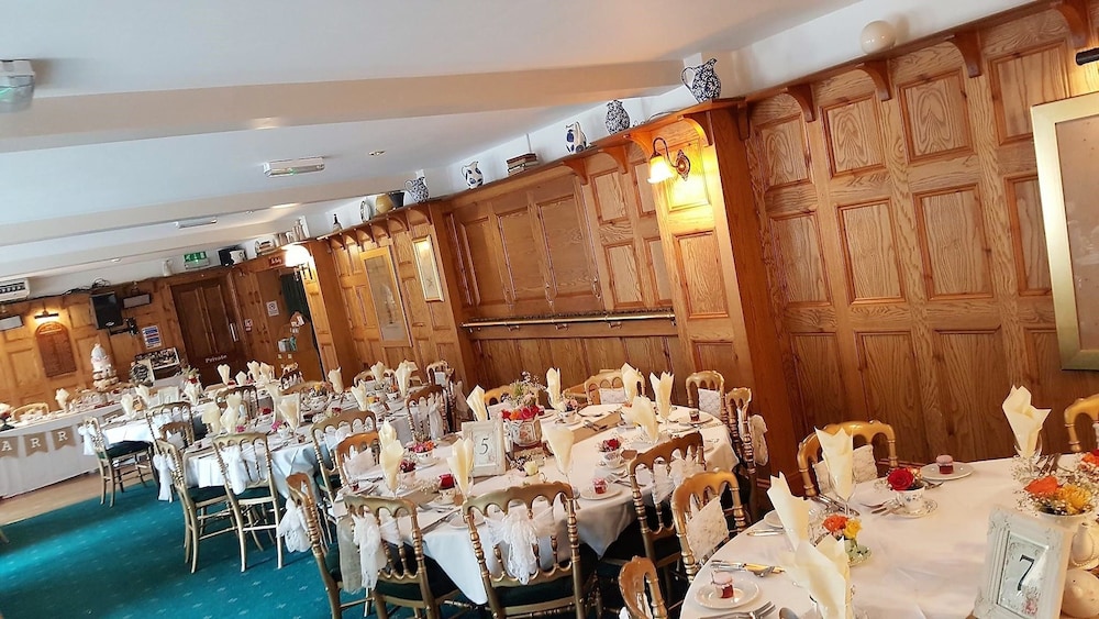 The Punchbowl Inn