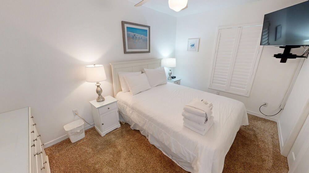 Islander Beach Resort 6007 2 Bedroom Condo