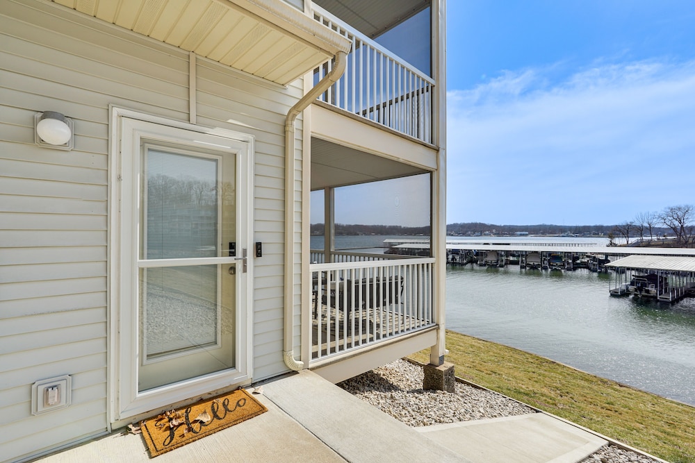 Regatta Bay Condo w/ Balcony + Water Views!