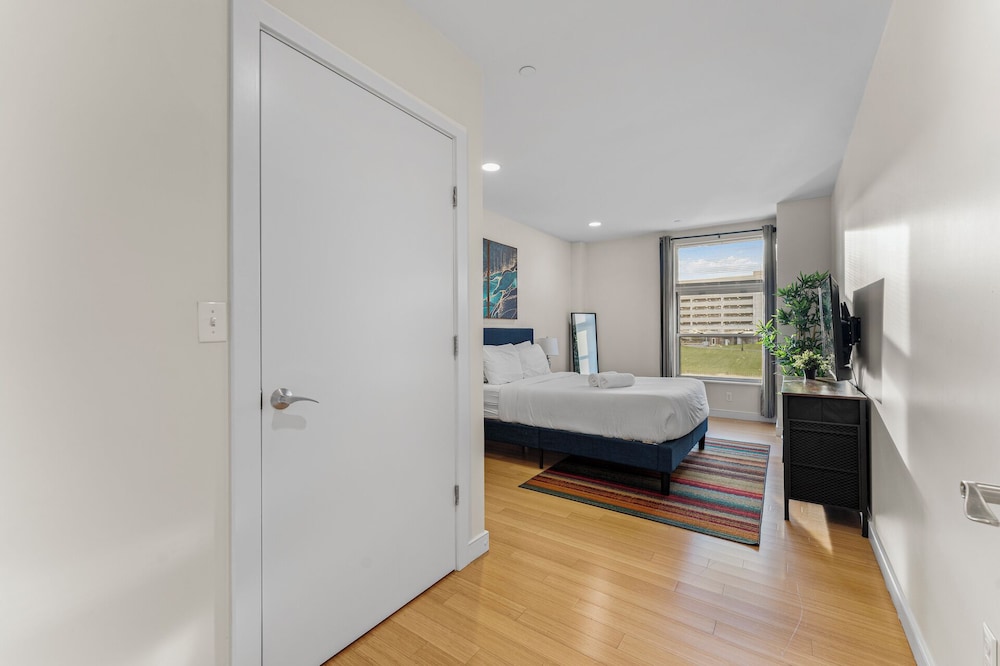 Furnished Apartment near BMC
