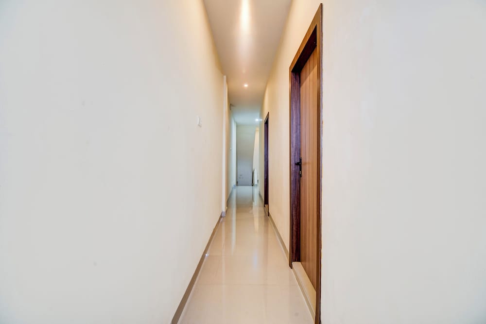 Capital O Pusat Kota Pekanbaru Near Mall Living World Formerly Radja Homestay