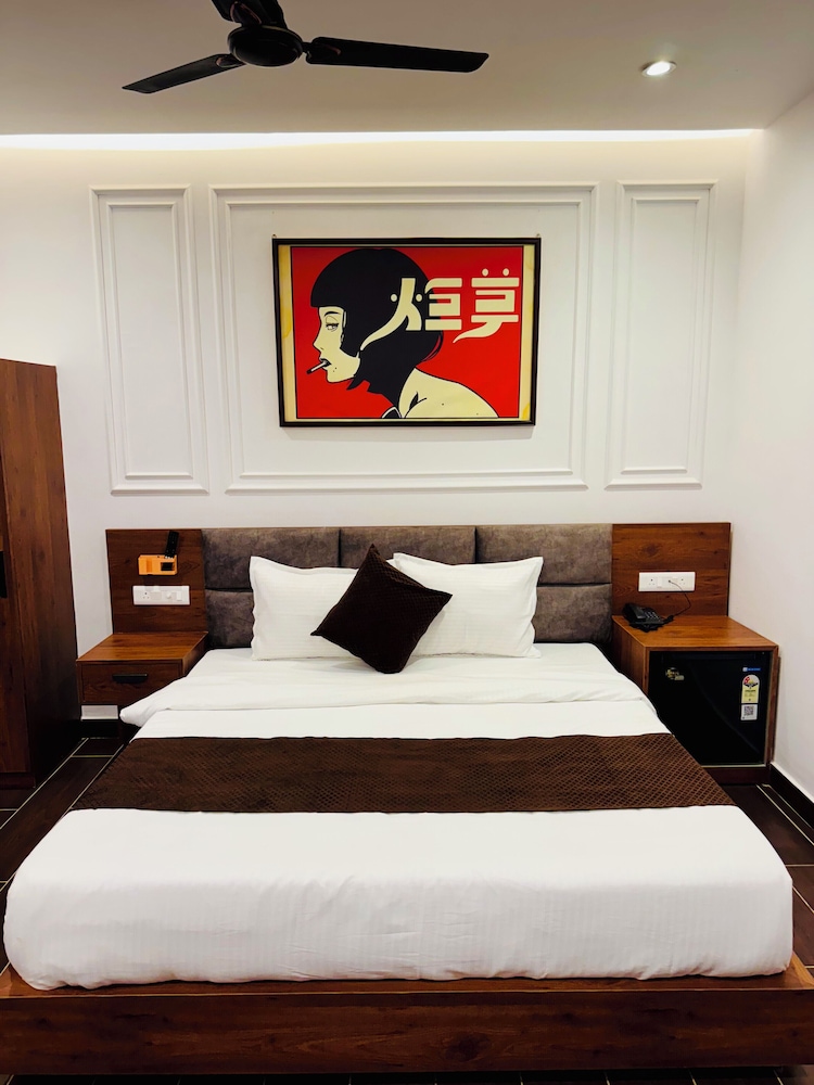 Hotel Ellora Inn Best Hotel In Sultanpur