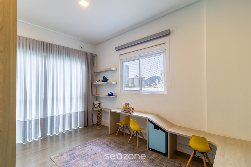 Apt w/ Swimming Pool Well Located Blumenau Neb0103