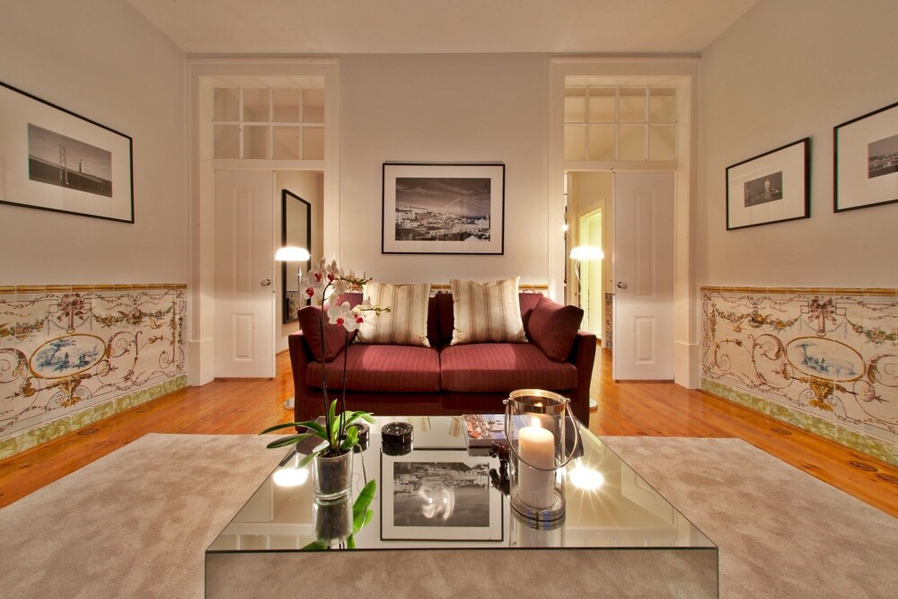 Baixa Apartments by linc