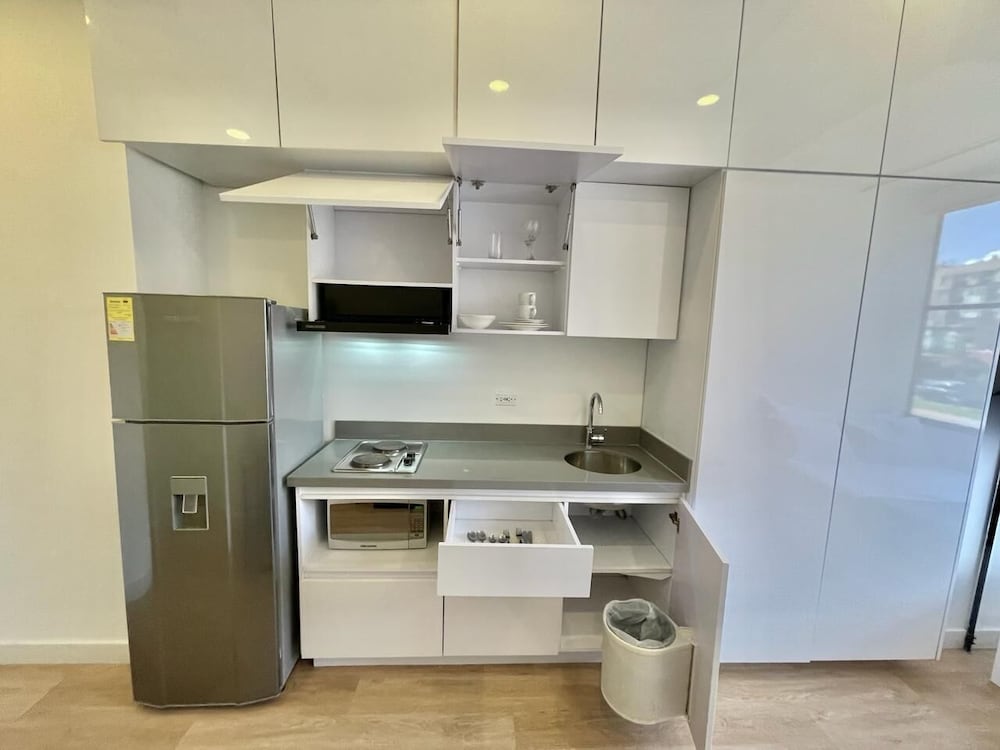 Unique Cozy Loft Santa Barbara 116