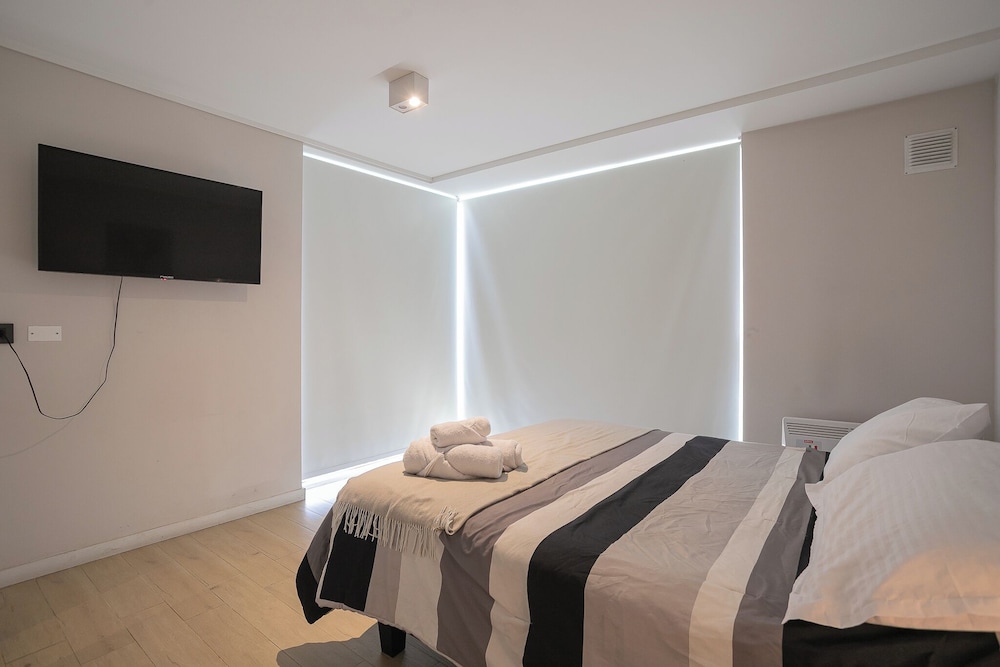 Bucarest Apartments by Andes STR