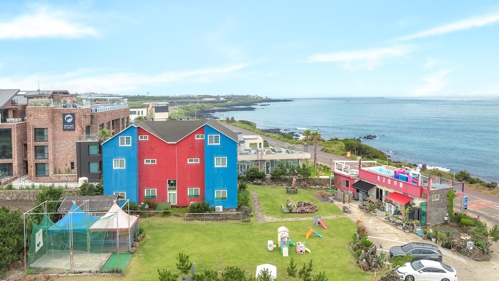 Jeju Kids and Dolphin Pension