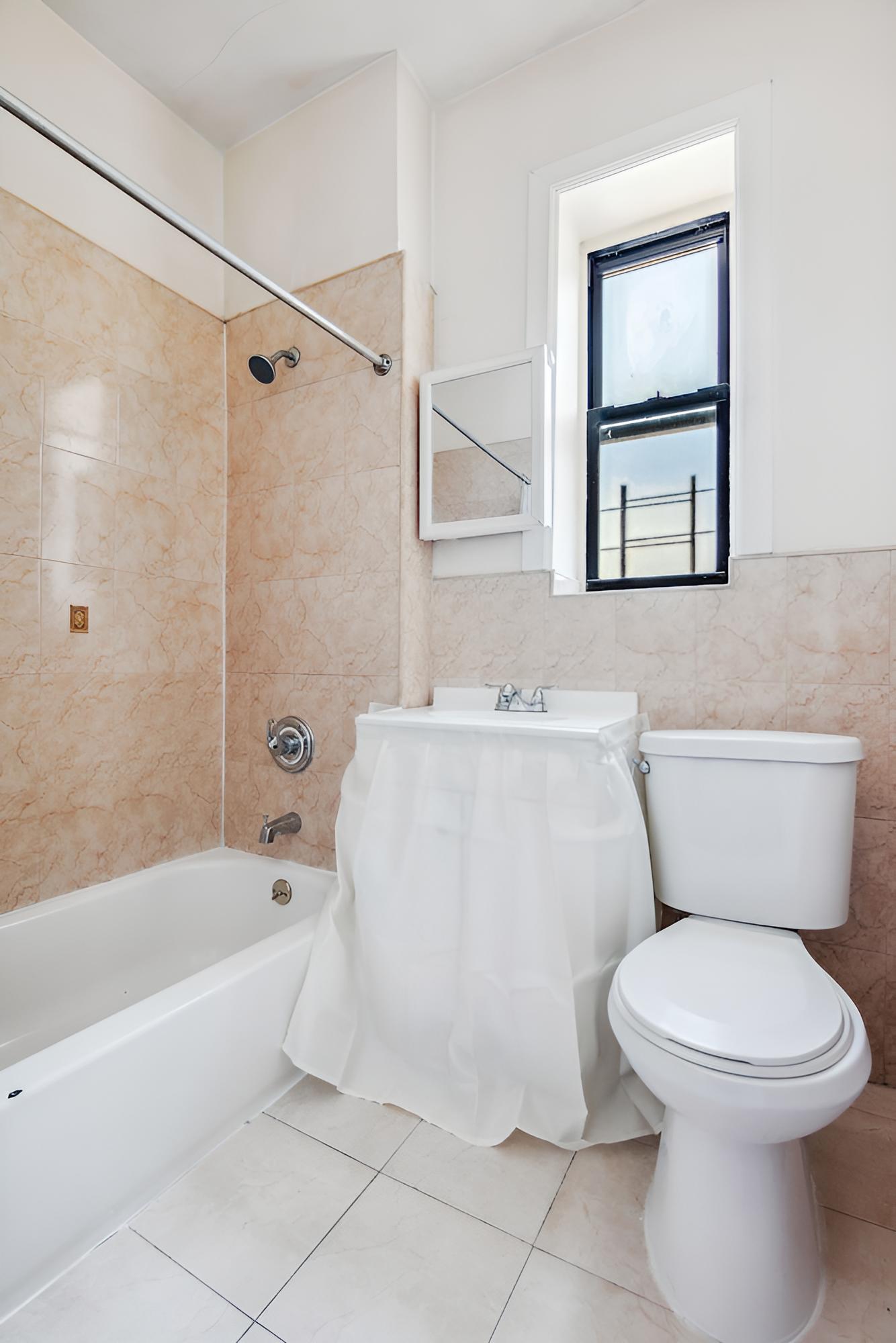 Furnished Guest Rooms at Montgomery St view 3