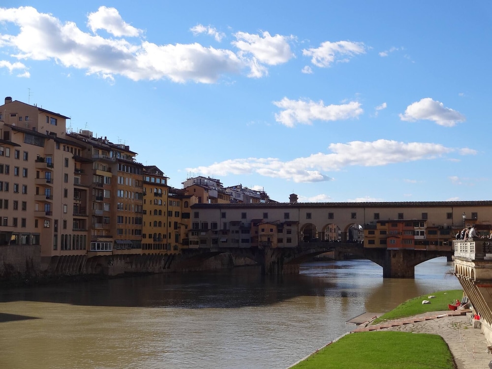 Brand New Apt In Heart Of Florence