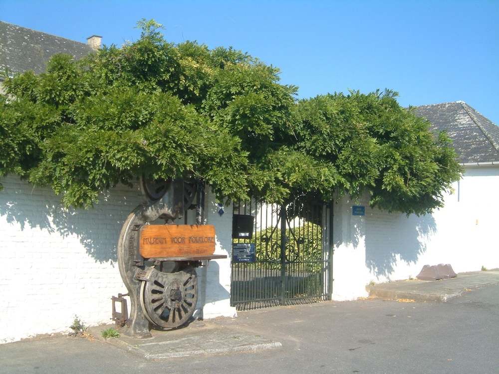 Photo 28