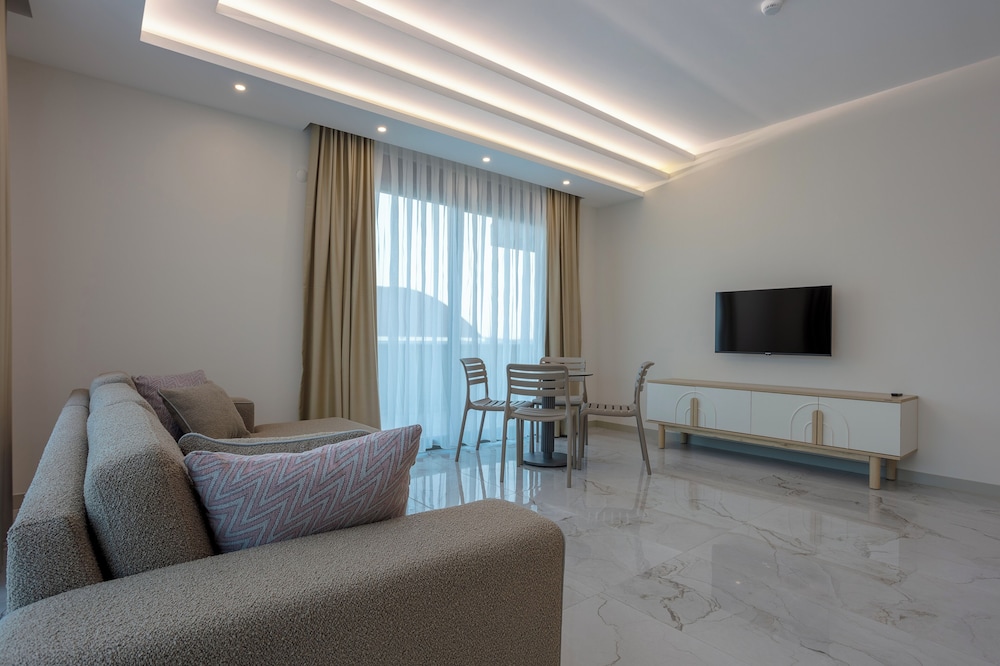 Loovox Suites