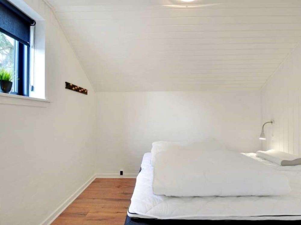 6 Person Holiday Home in Blavand view 3
