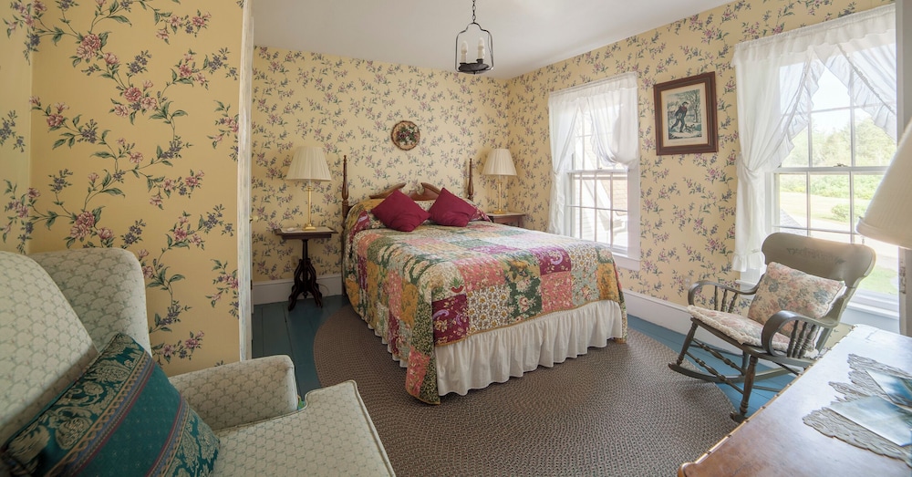 Acadia Oceanside Meadows Inn