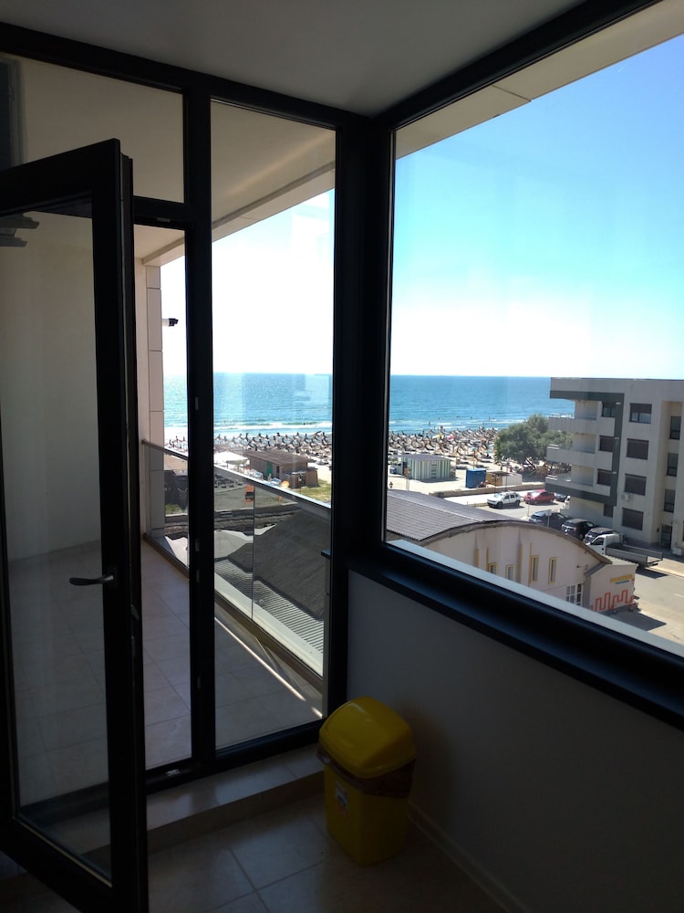 2 Appartments , Next to Each Other, on the Beach, Splendid View, max 10 Persons