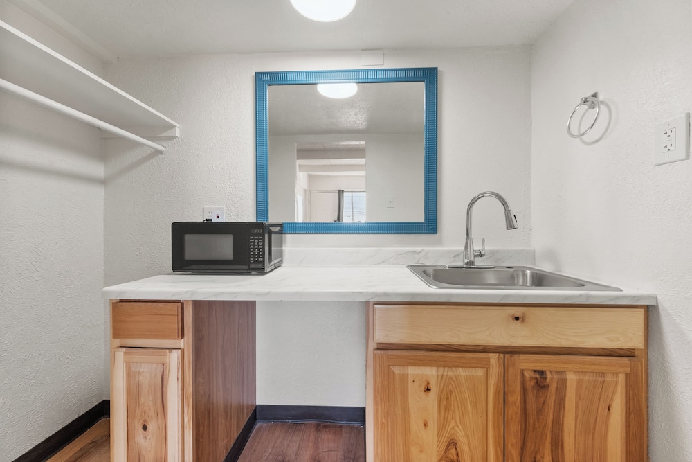 Southern Springs Extended Stay