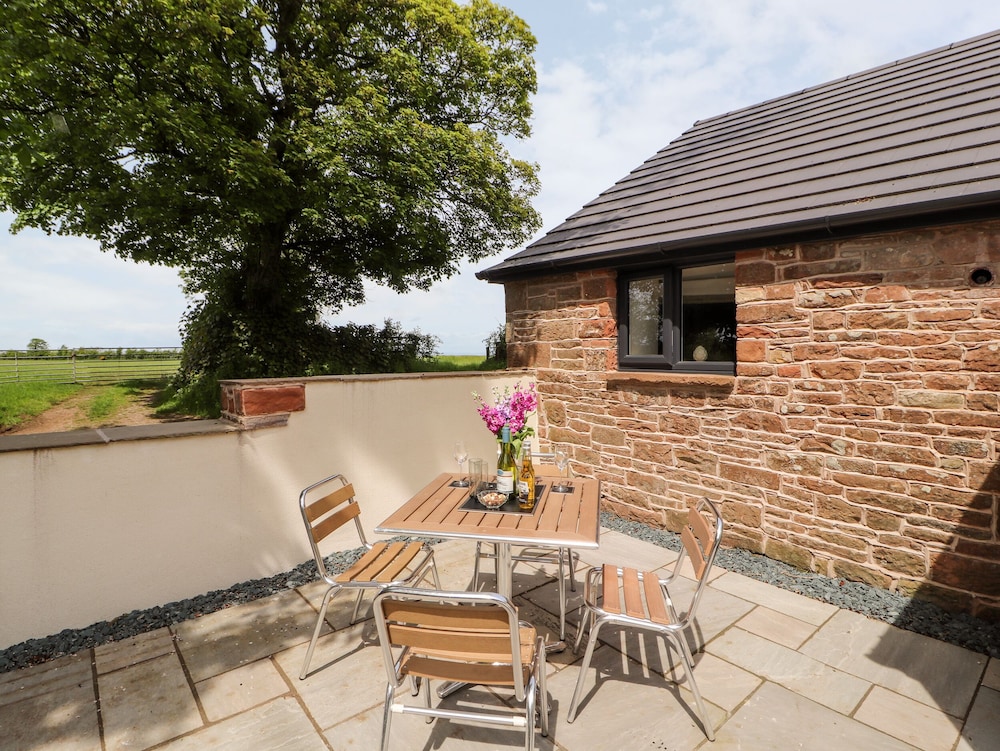 Lands Brow Lodge