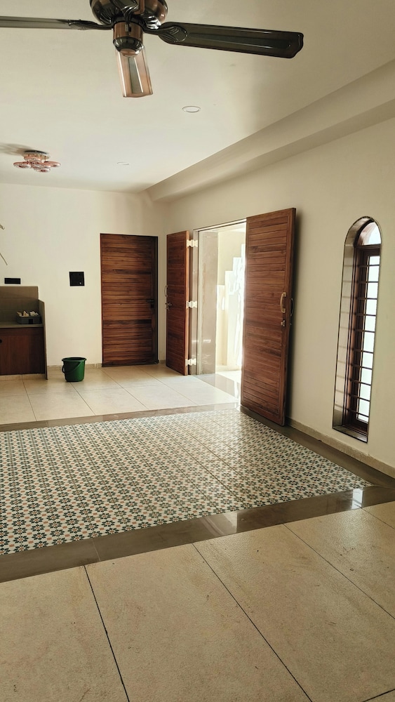 Le Casa Lion Resort - A Premium Resort In Sasan Gir