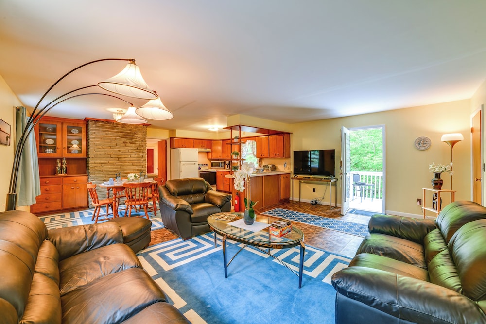 Serene Duplex w/ On-site Brook in Callicoon Center