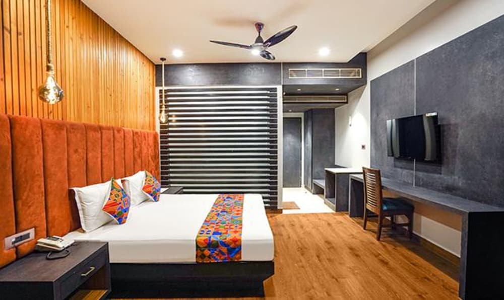 FabHotel Prime Tushar Elegant