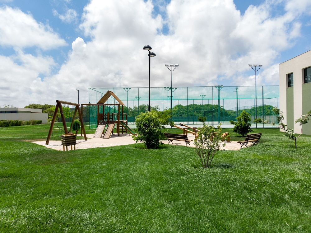 Flats no Carneiros Beach Resort