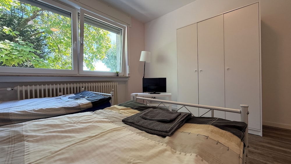 Three Bedroom Comfort Apartment Maintal