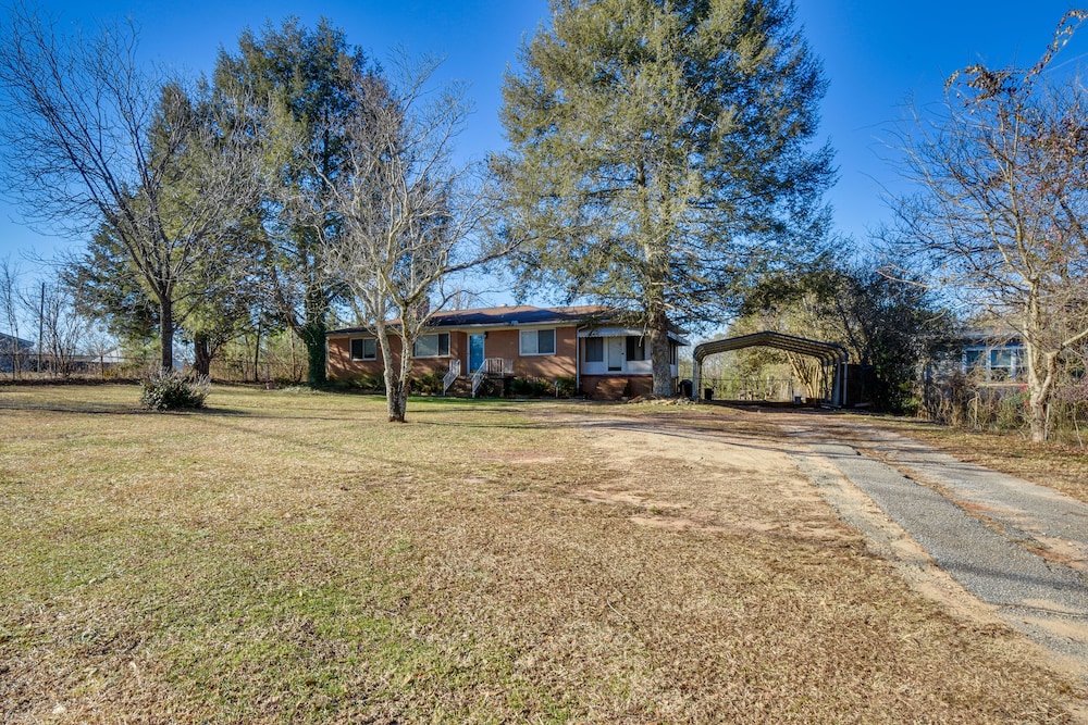 Greenville Home w/ Private Yard Near Downtown! view 4