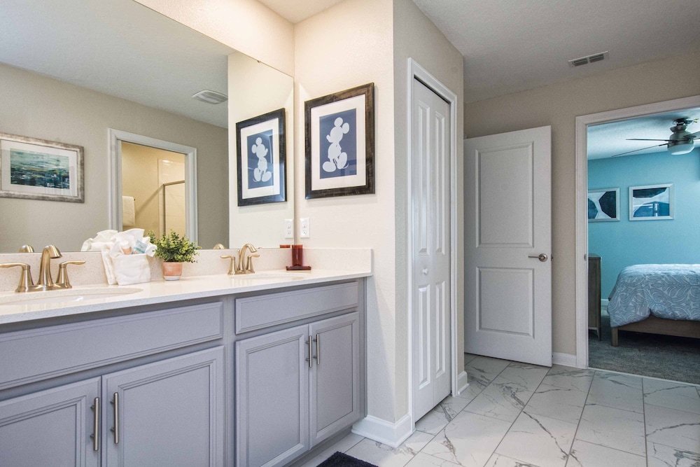 Home 9 Bed Pool Best Location Storey Lake