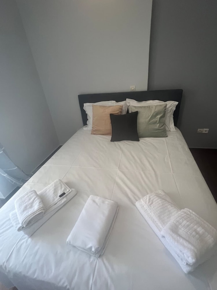 Neos Kosmos Cozy Retreat - Cental Comfort