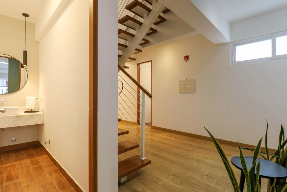 Elegant 3BR Duplex With Balcony in Miraflores