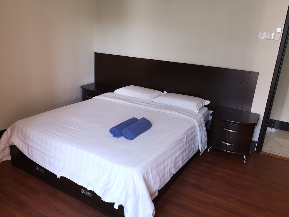Ideal Holiday Apartment Marina Court