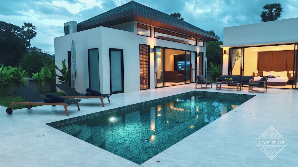 Santi Tara Villas