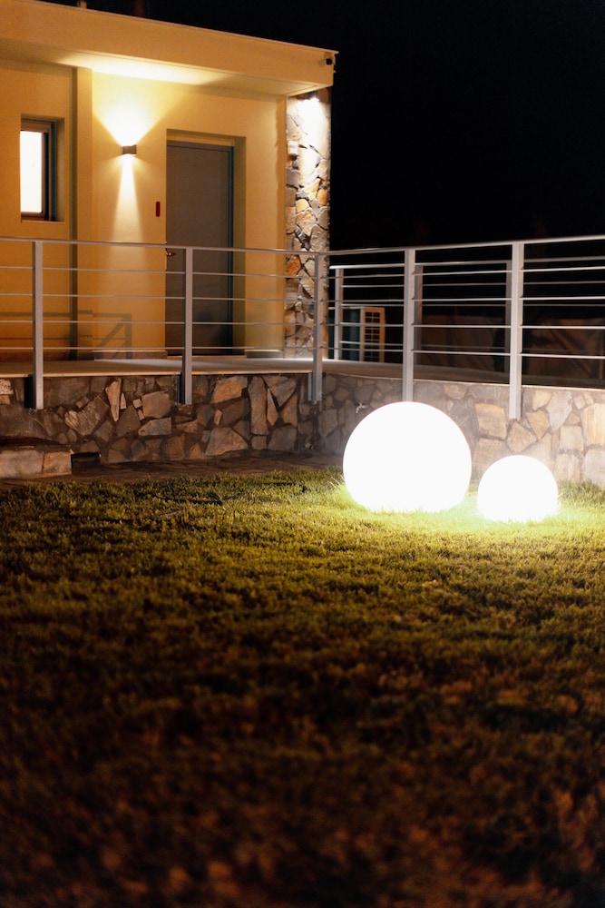 Palacio Del Sol Luxury Apartments - Property Image 1