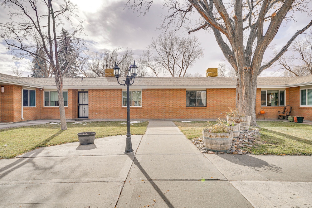 Downtown Delta Condo ~ 34 Mi to Black Canyon! view 3