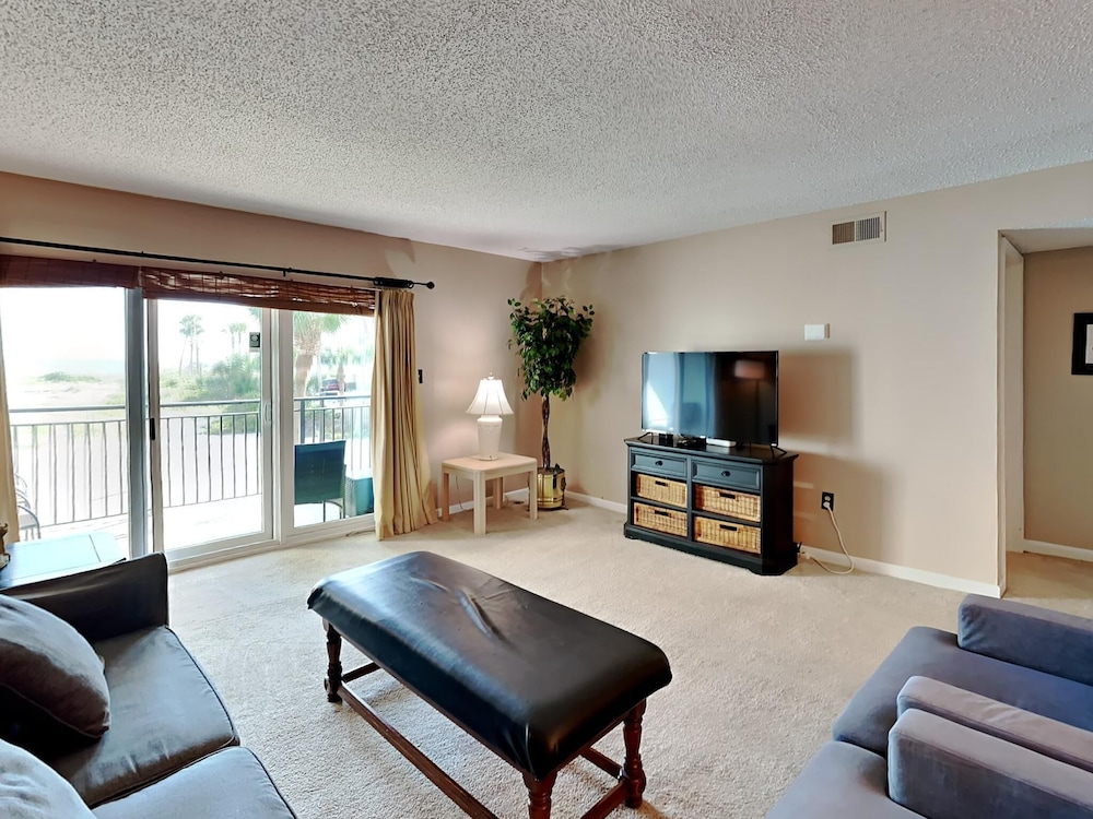Emerald Isle Fort Walton Beach by Southern Vacation Rentals