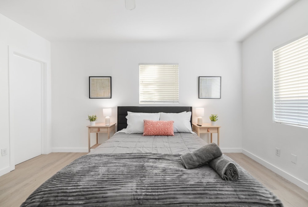 Fantastic Studio 15 min from The Beach