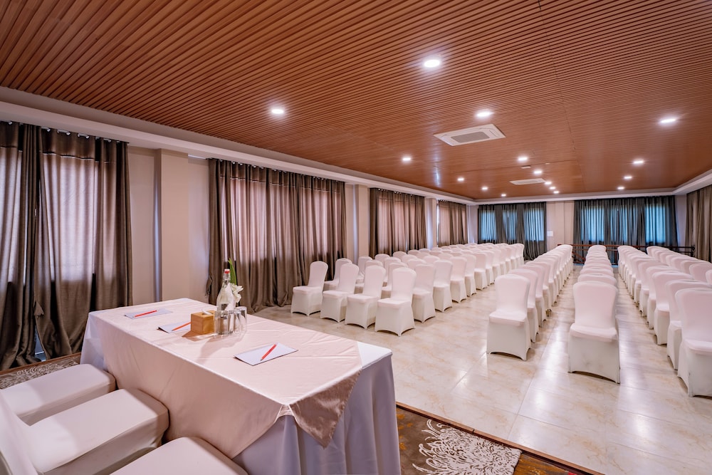 meeting & event spaces