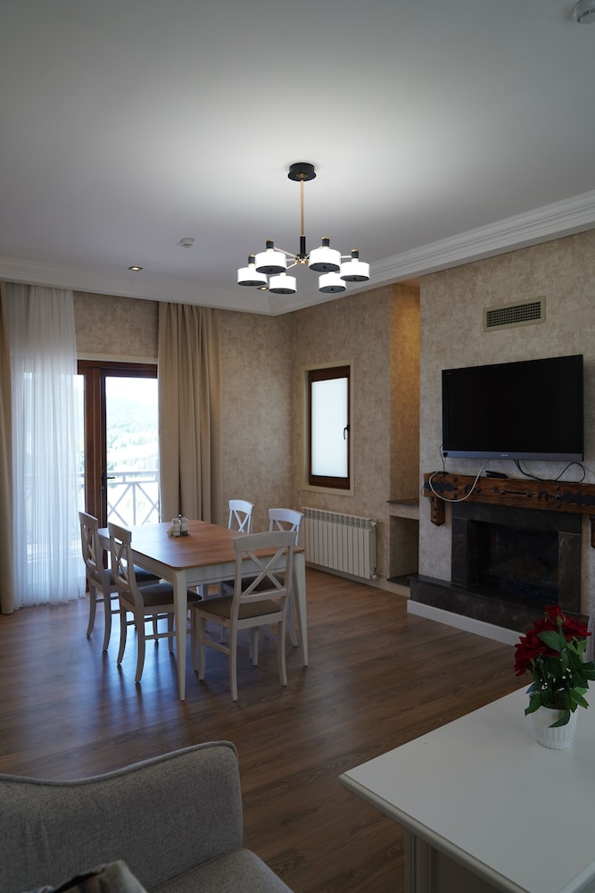 Green Village Hotel and Spa
