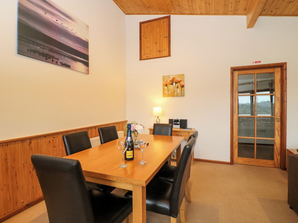 The Ash Lodge