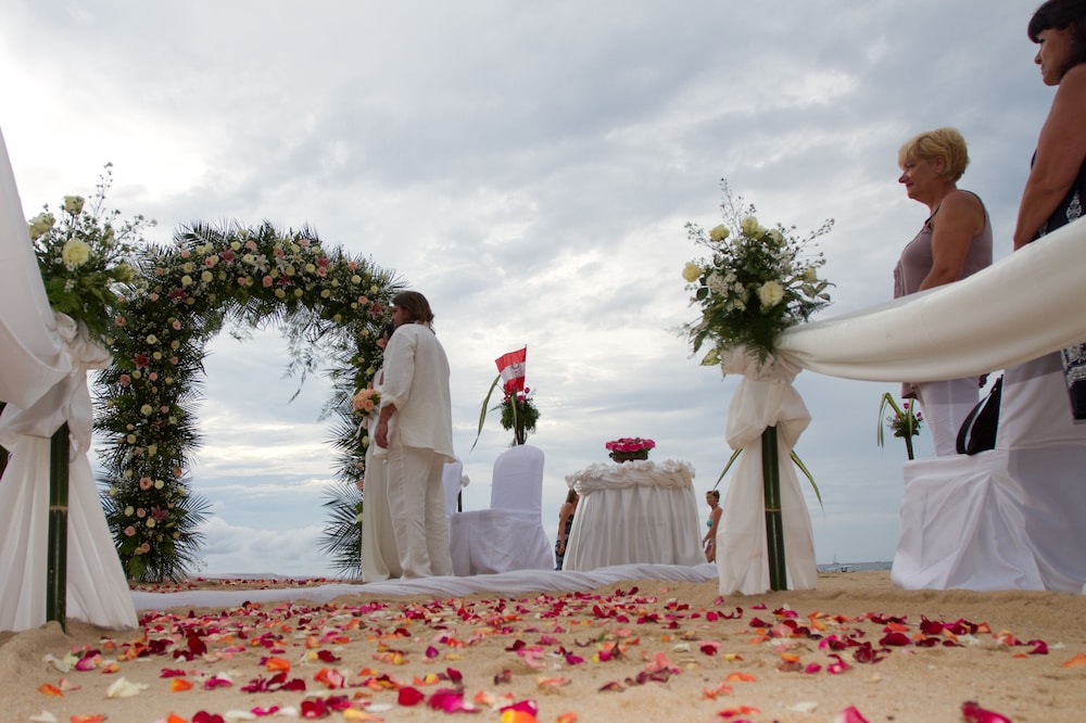 Khao Lak Palm Beach Resort