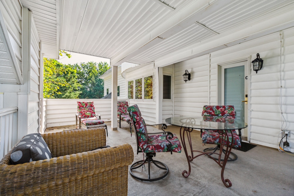 Columbia Vacations - The Columbia Inn at Peralynna Manor - Property Image 79