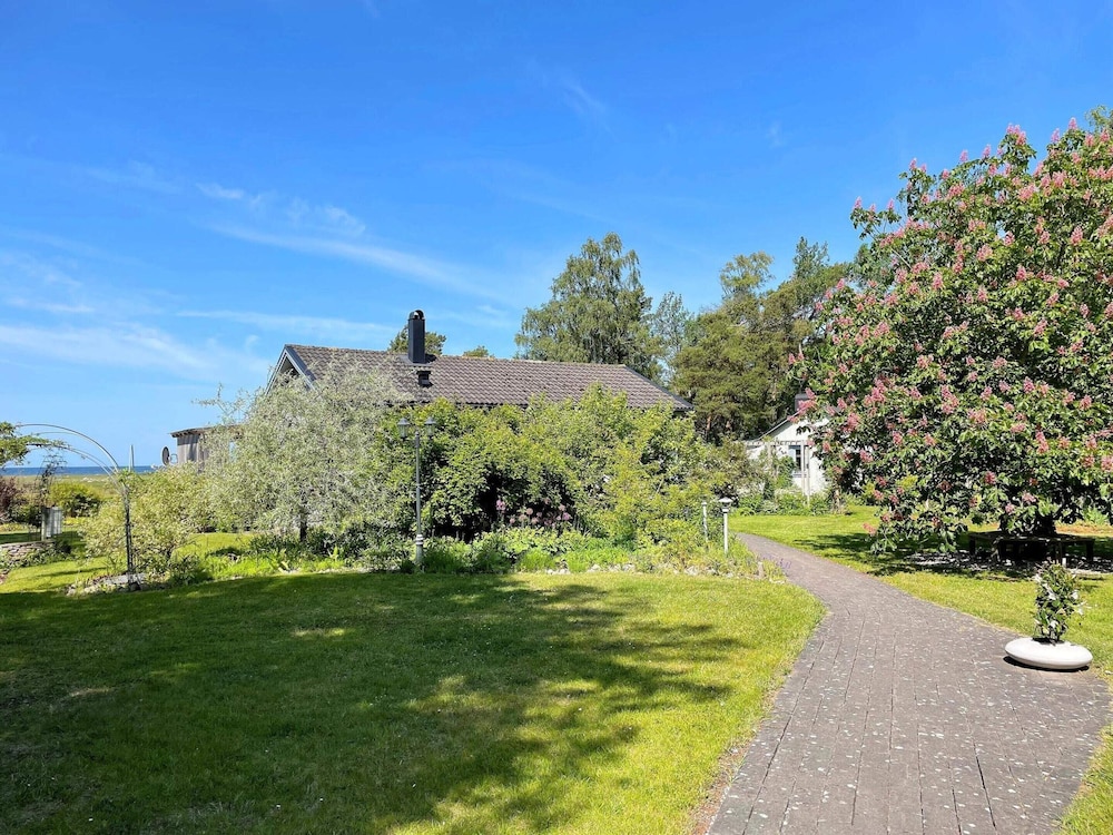 4 Person Holiday Home in Klintehamn