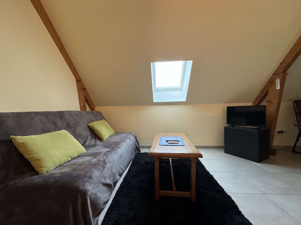 Peaceful Escape in Chaufour-notre-dame